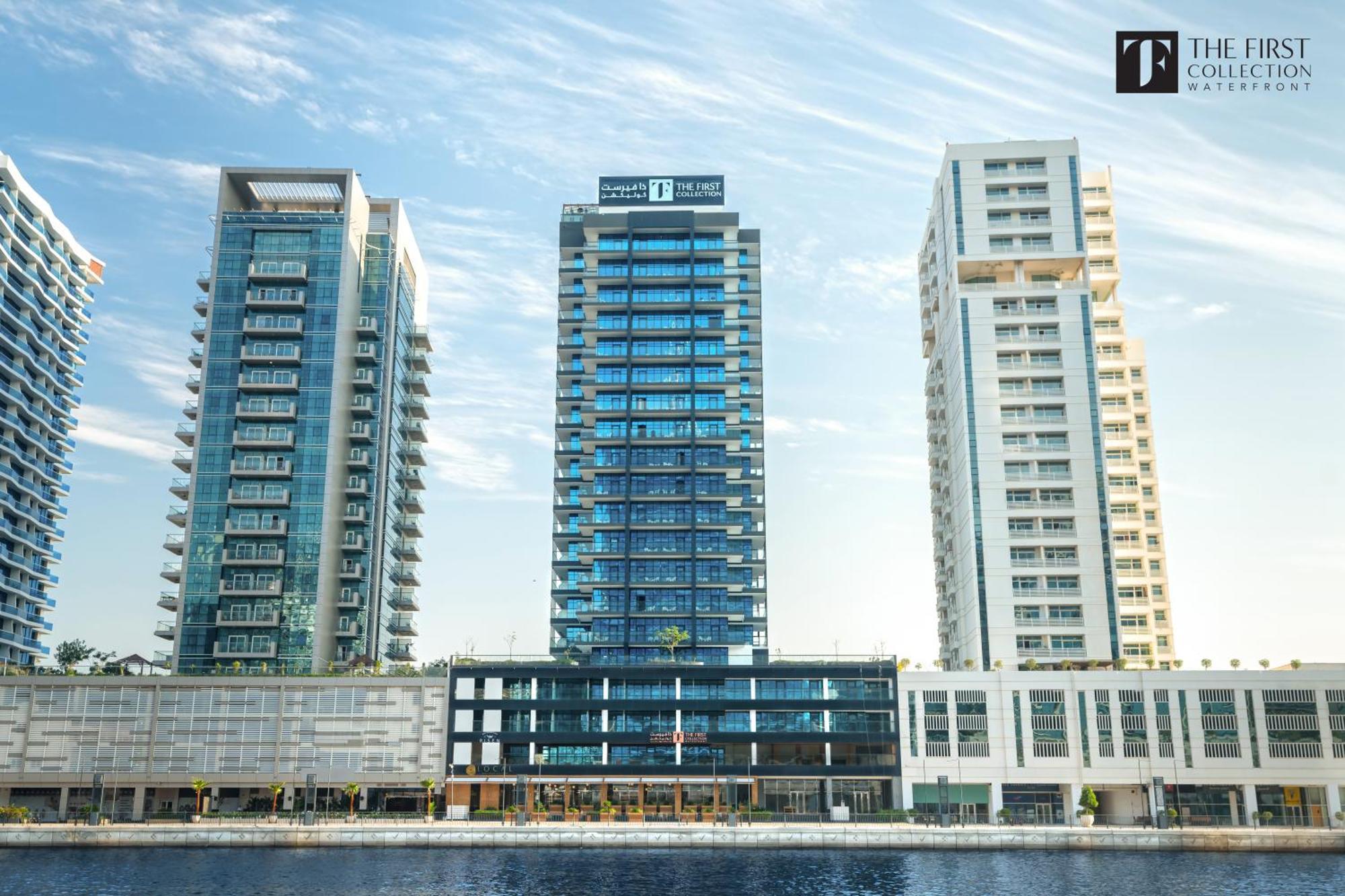 Готель The First Collection Dubai Waterfront Екстер'єр фото