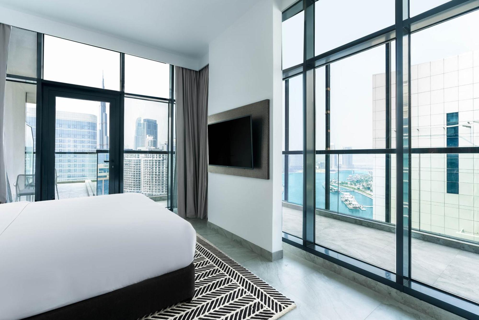 Готель The First Collection Dubai Waterfront Екстер'єр фото